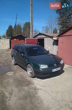 Универсал Volkswagen Golf 2001 в Львове