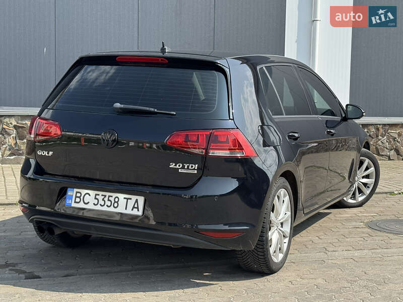 Хетчбек Volkswagen Golf 2013 в Стрию