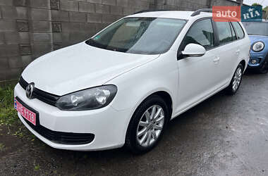 Универсал Volkswagen Golf 2011 в Луцке