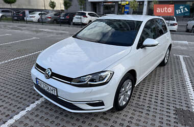 Хетчбек Volkswagen Golf 2019 в Києві