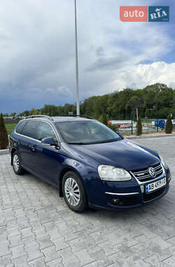 Универсал Volkswagen Golf 2009 в Виннице