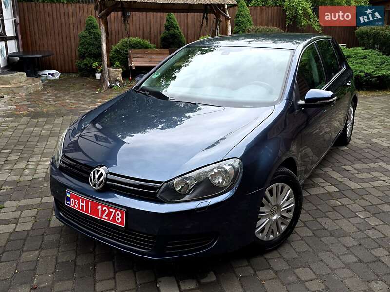 Хетчбек Volkswagen Golf 2009 в Полтаві