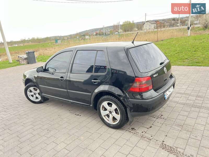 Хетчбек Volkswagen Golf 2000 в Львові
