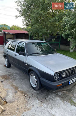 Хэтчбек Volkswagen Golf 1988 в Ирпене