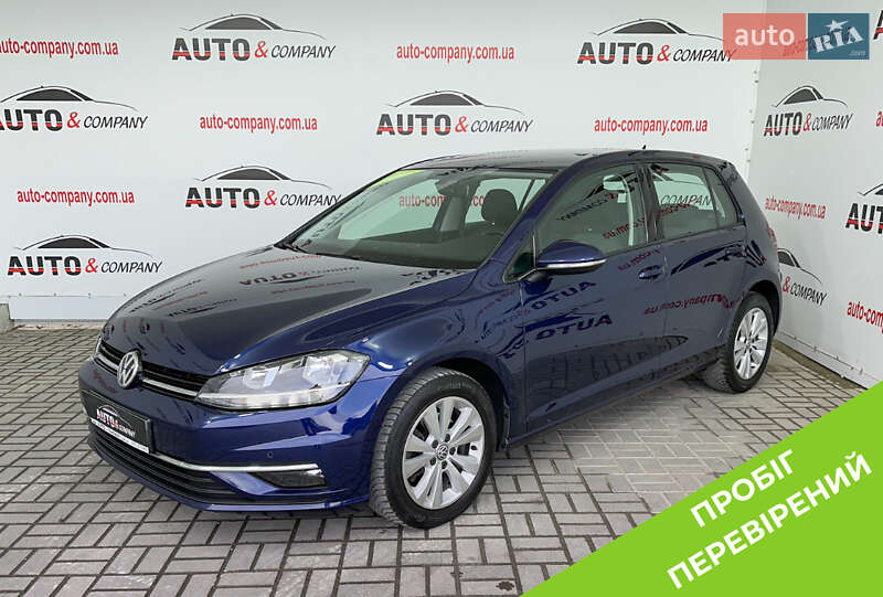 Хэтчбек Volkswagen Golf 2018 в 