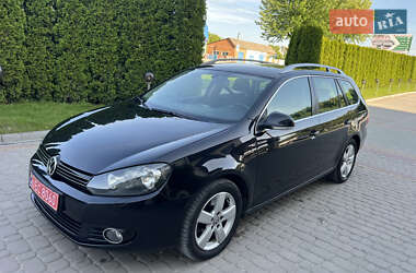 Универсал Volkswagen Golf 2011 в Дунаевцах