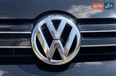 Универсал Volkswagen Golf 2011 в 