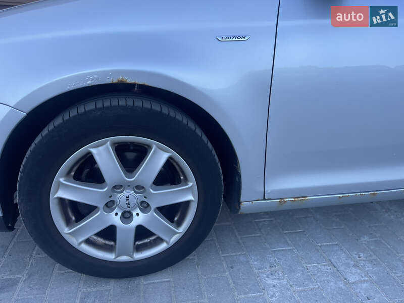 Універсал Volkswagen Golf 2008 в Львові