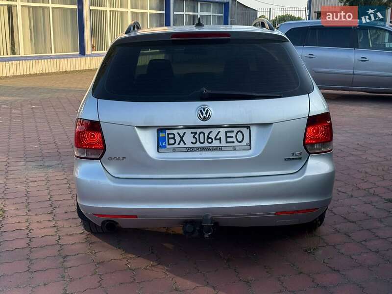 Универсал Volkswagen Golf 2012 в Хмельницком