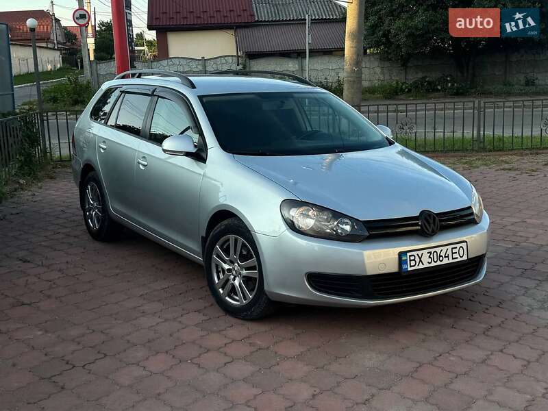 Универсал Volkswagen Golf 2012 в Хмельницком