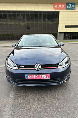 Хетчбек Volkswagen Golf 2014 в Запоріжжі