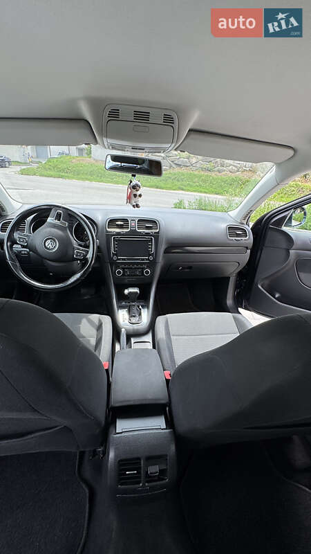 Універсал Volkswagen Golf 2009 в Тернополі