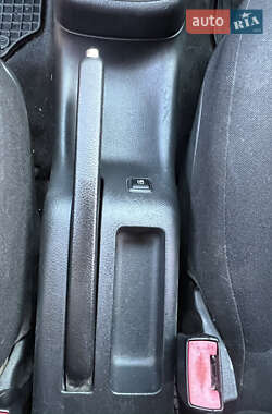 Универсал Volkswagen Golf 2004 в 