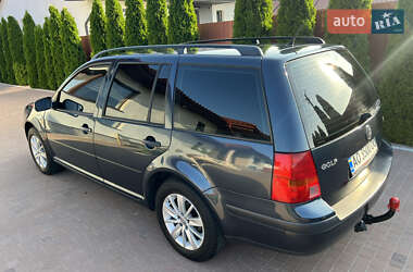 Универсал Volkswagen Golf 2004 в 