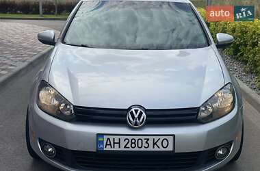 Хэтчбек Volkswagen Golf 2013 в 