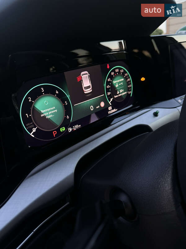 Універсал Volkswagen Golf 2021 в Дрогобичі