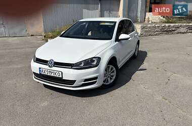Хэтчбек Volkswagen Golf 2014 в Харькове