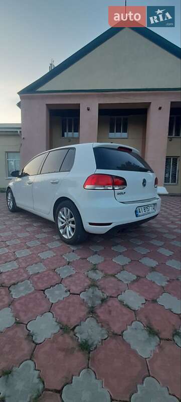 Хетчбек Volkswagen Golf 2013 в Добровеличківці