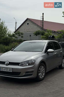 Хэтчбек Volkswagen Golf 2015 в Павлограде
