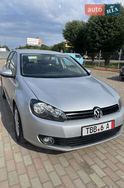 Хэтчбек Volkswagen Golf 2010 в Мукачево