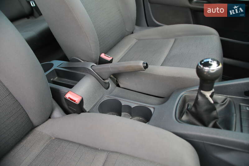 Хетчбек Volkswagen Golf 2003 в Бердичеві