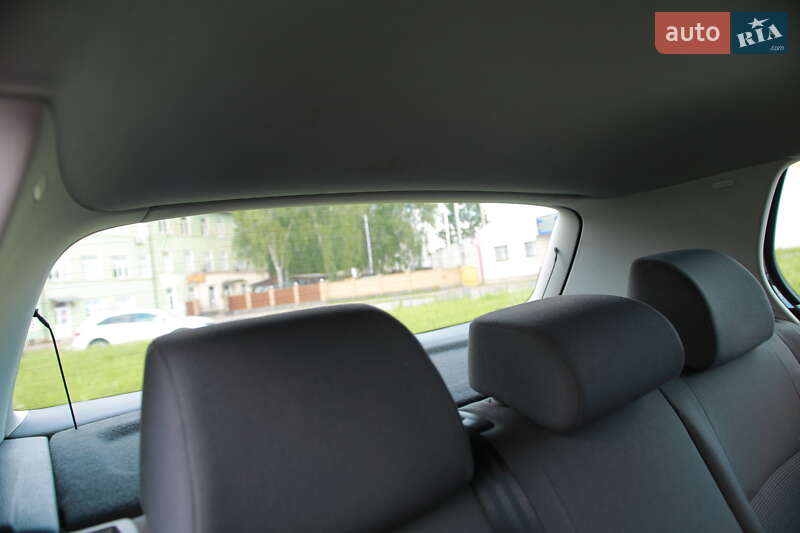 Хетчбек Volkswagen Golf 2003 в Бердичеві