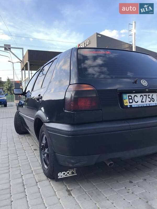 Хетчбек Volkswagen Golf 1995 в Львові