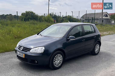Хэтчбек Volkswagen Golf 2007 в Звягеле