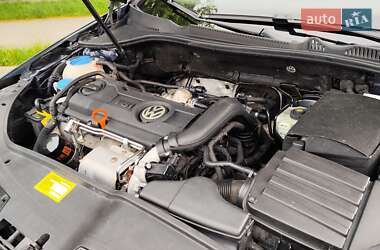 Хэтчбек Volkswagen Golf 2008 в 