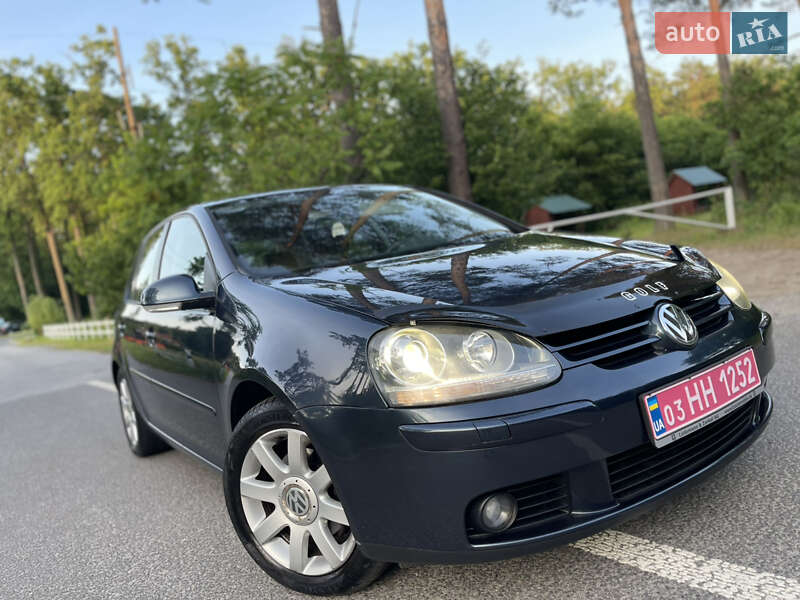 Volkswagen Golf 2005