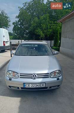 Хэтчбек Volkswagen Golf 2002 в Сокирянах