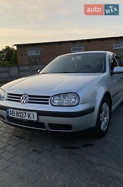 Хетчбек Volkswagen Golf 2001 в Тульчині
