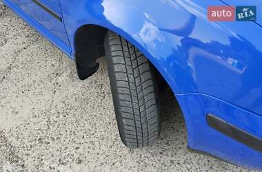 Хэтчбек Volkswagen Golf 1999 в  фото 14 Хэтчбек Volkswagen Golf 1999 в
