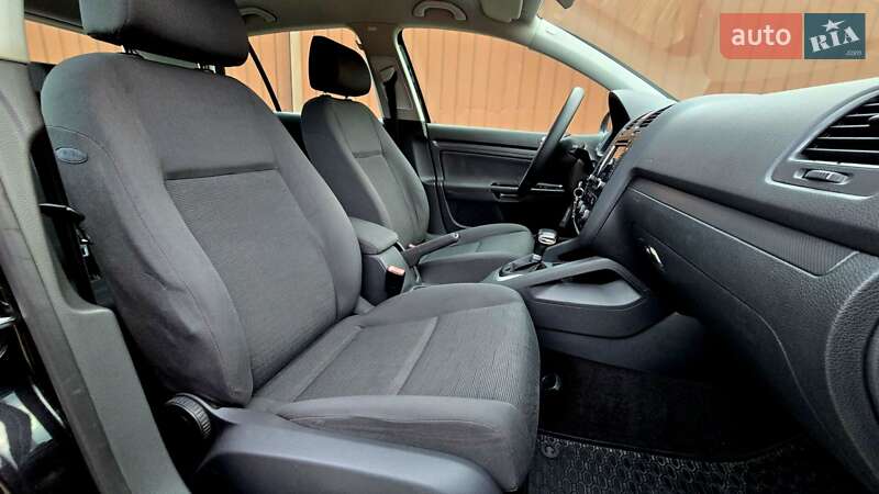 Хэтчбек Volkswagen Golf 2005 в Полтаве фото 46 Хэтчбек Volkswagen Golf 2005 в Полтаве