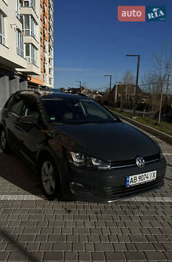 Универсал Volkswagen Golf 2014 в Виннице