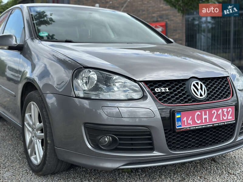 Хетчбек Volkswagen Golf 2007 в Вінниці