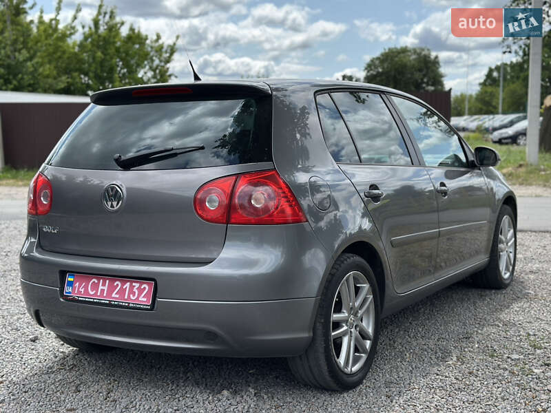 Хетчбек Volkswagen Golf 2007 в Вінниці