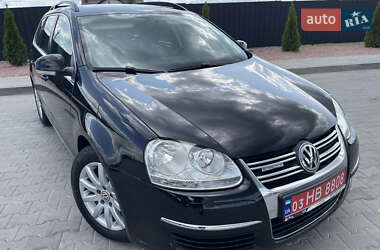 Универсал Volkswagen Golf 2009 в Львове