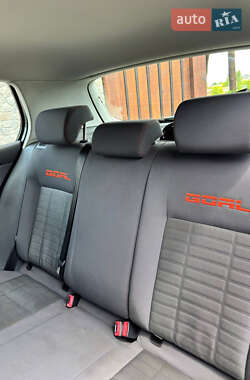 Хэтчбек Volkswagen Golf 2007 в 