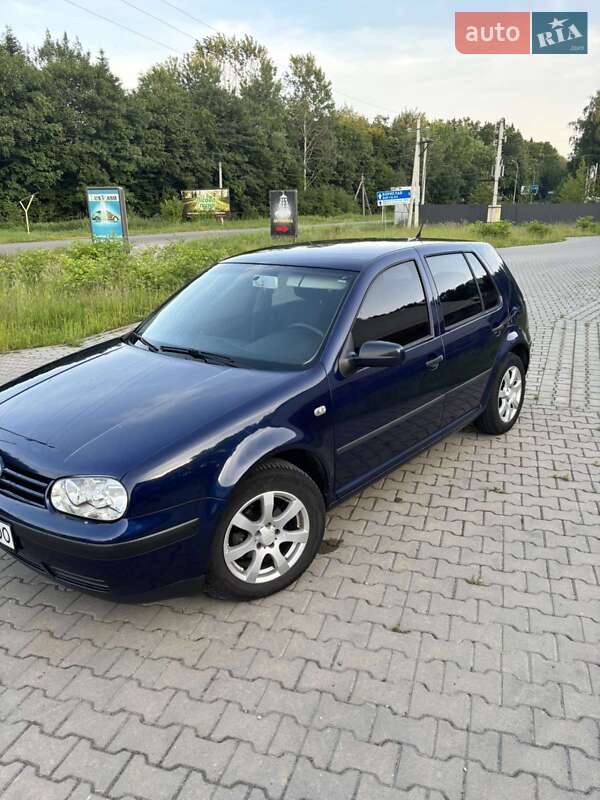 Volkswagen Golf 2001