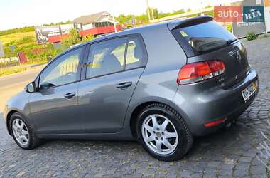 Хетчбек Volkswagen Golf 2009 в Мукачевому