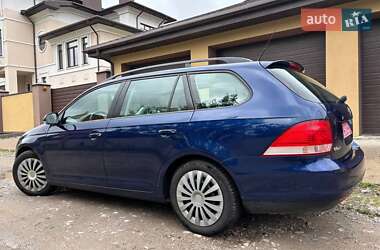 Универсал Volkswagen Golf 2009 в 