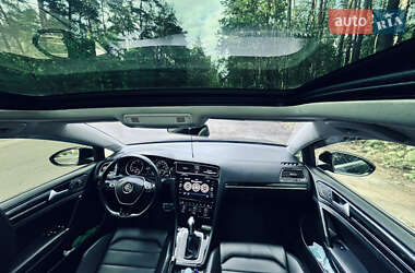 Универсал Volkswagen Golf 2015 в Киеве