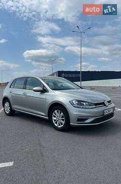 Хэтчбек Volkswagen Golf 2019 в Львове
