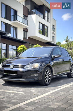 Хэтчбек Volkswagen Golf 2013 в Ужгороде