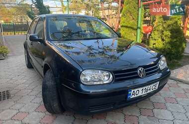 Хетчбек Volkswagen Golf 1998 в Мукачевому