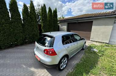Хэтчбек Volkswagen Golf 2008 в 