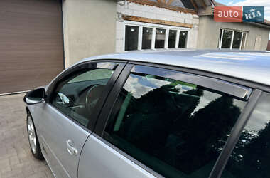 Хэтчбек Volkswagen Golf 2008 в 