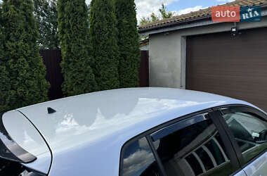 Хэтчбек Volkswagen Golf 2008 в 