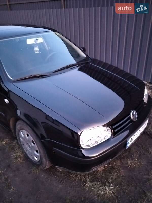 Volkswagen Golf 2001